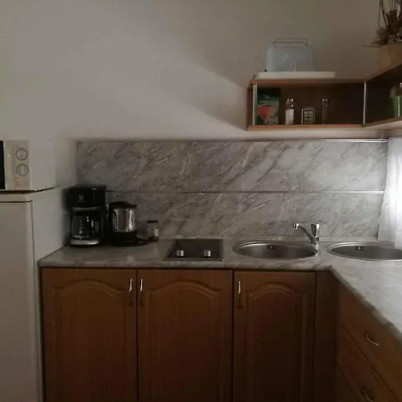 Апартаменты In With Two-bedrooms 3