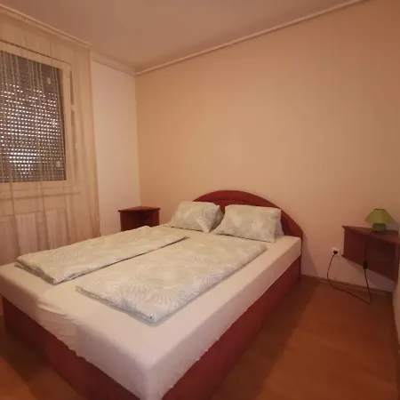 In With Two-bedrooms 3 Апартаменты *